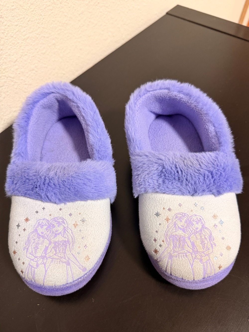 Disney Frozen Slippers with Anna and Elsa